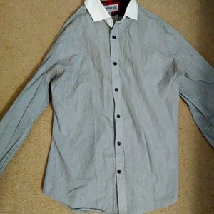 Express long sleeve button down